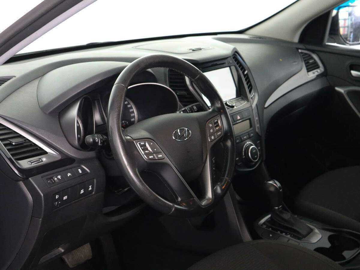 Б/У Хендай Санта Фе 2015 года. Фото: #7