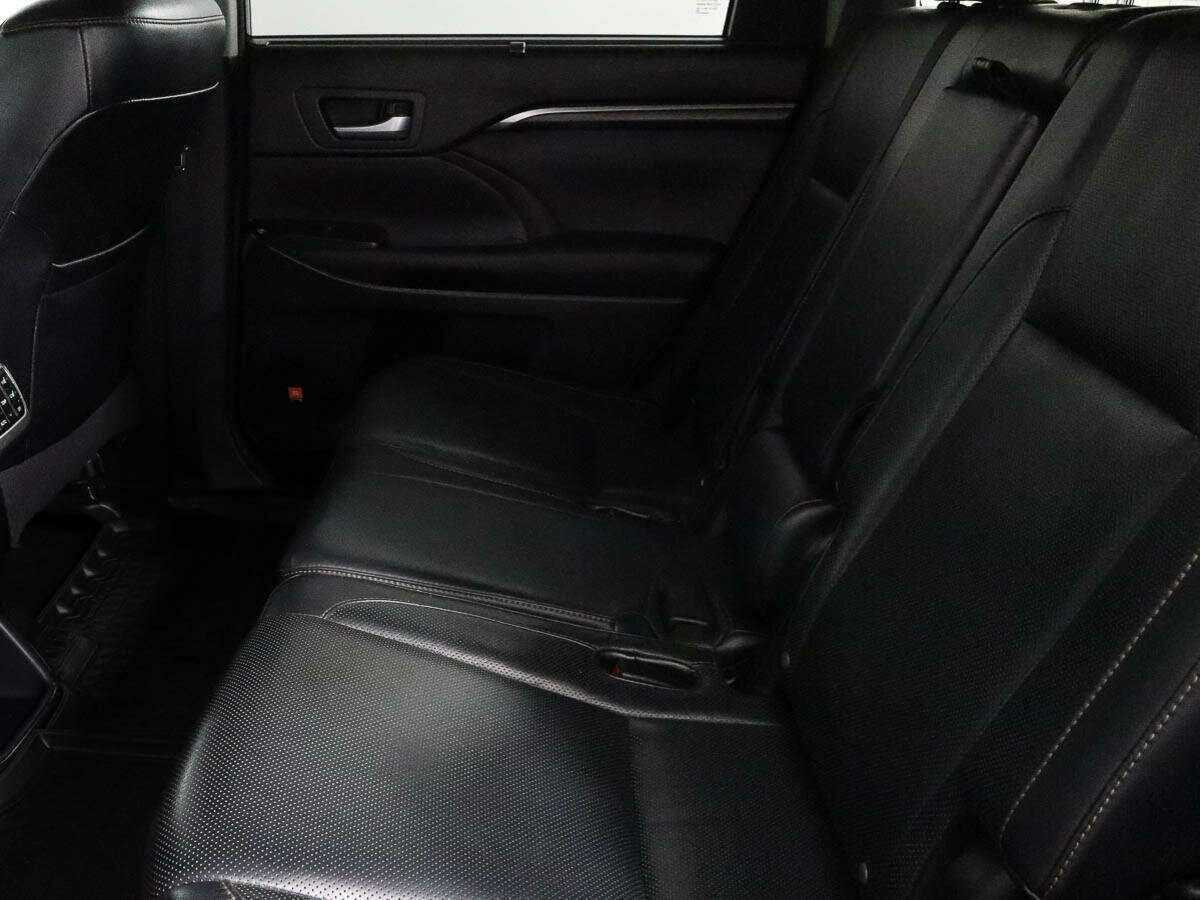 Toyota Highlander 2014 года с пробегом. Фото: #7