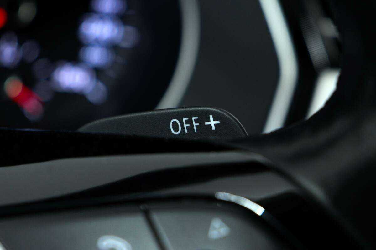 Б/У Фольксваген Пассат 2016 года. Фото: #14