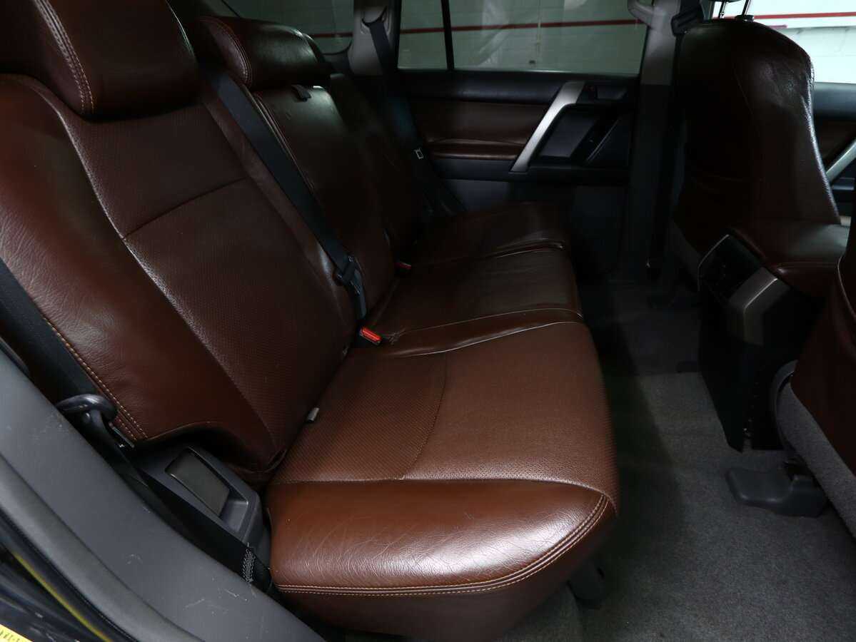 Toyota Land Cruiser Prado 2013 года с пробегом. Фото: #11