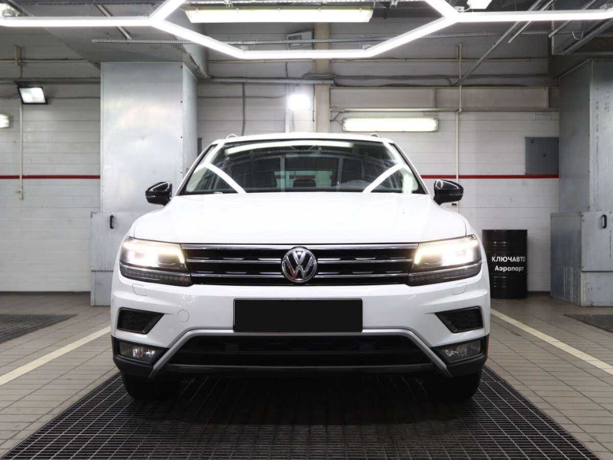 Volkswagen Tiguan 2019 года с пробегом. Фото: #2