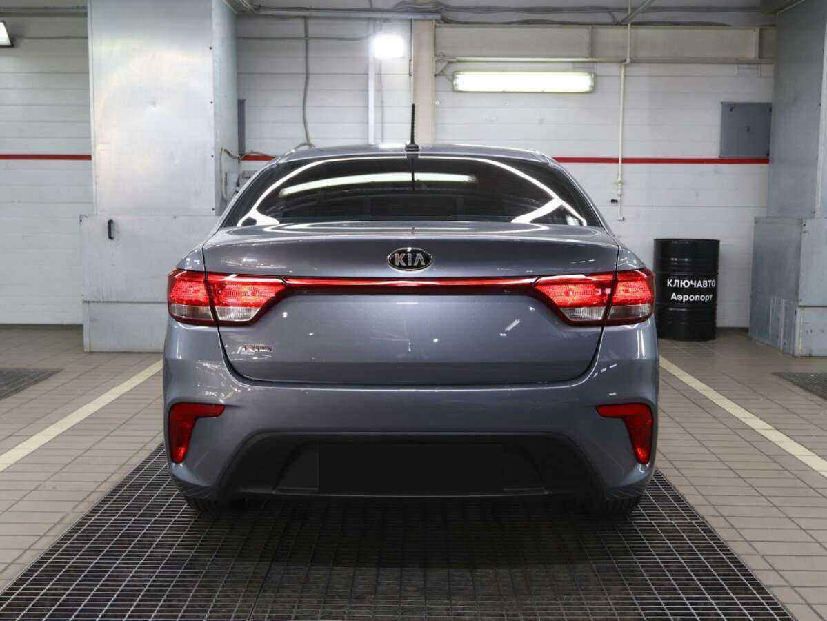Б/У Киа Рио 2018 года. Фото: #3