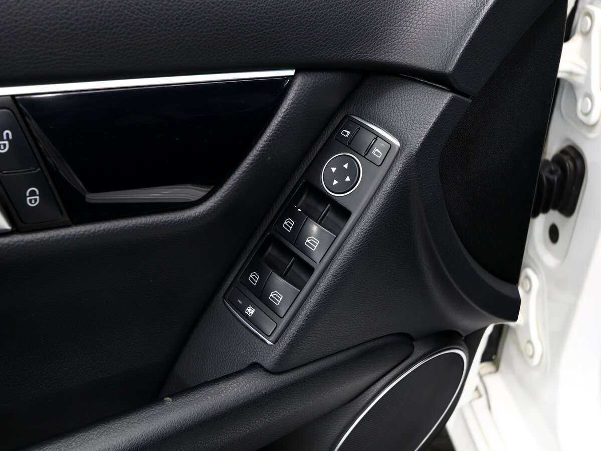 Mercedes-Benz C-Класс 2012 года с пробегом. Фото: #8