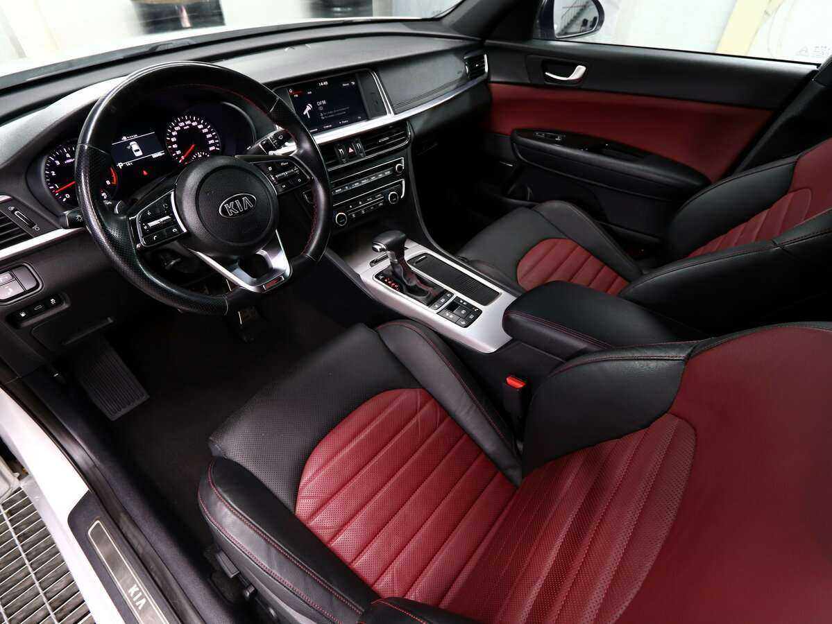 Kia Optima 2019 года с пробегом. Фото: #9