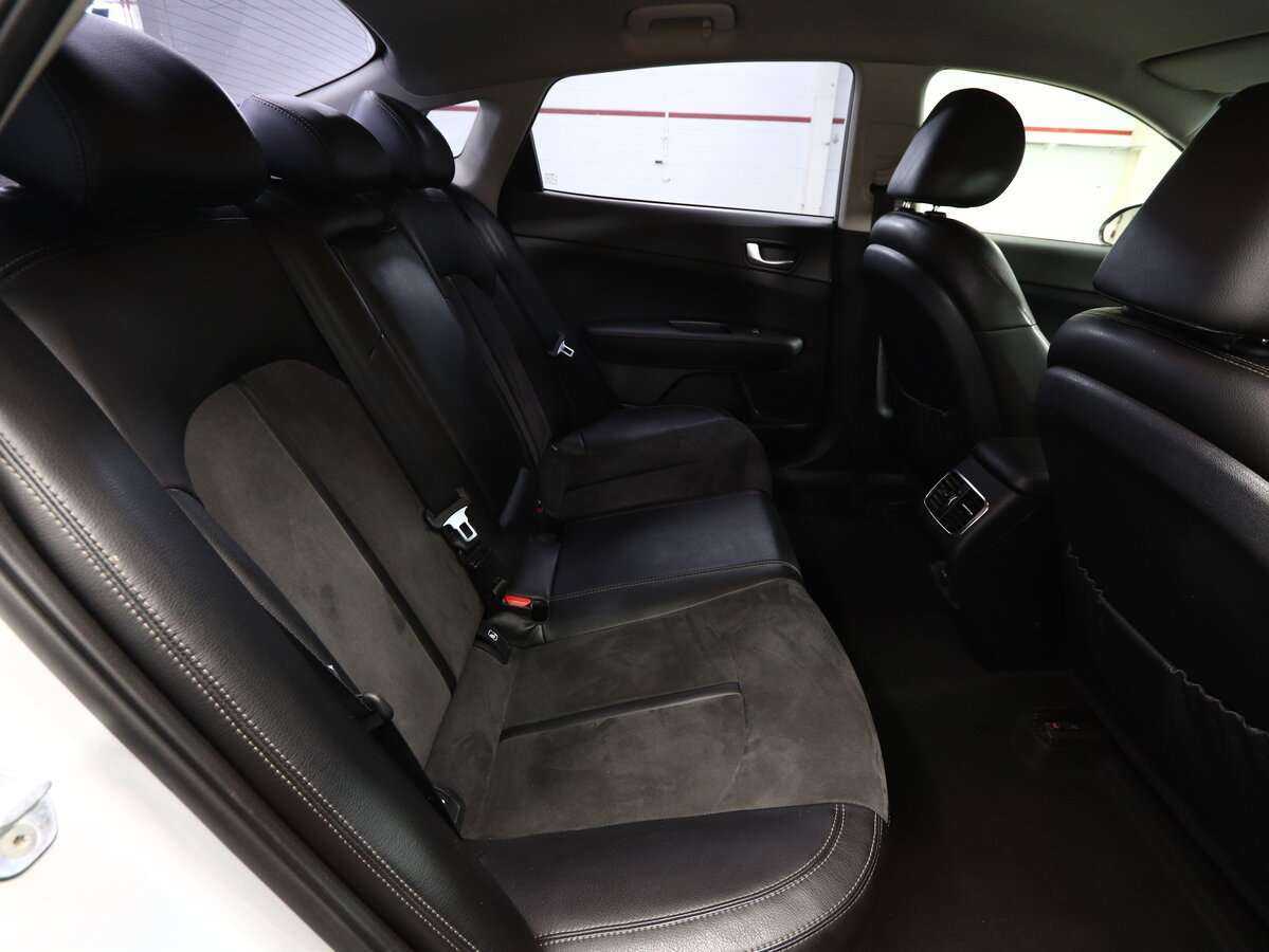 Б/У Киа Оптима 2016 года. Фото: #18