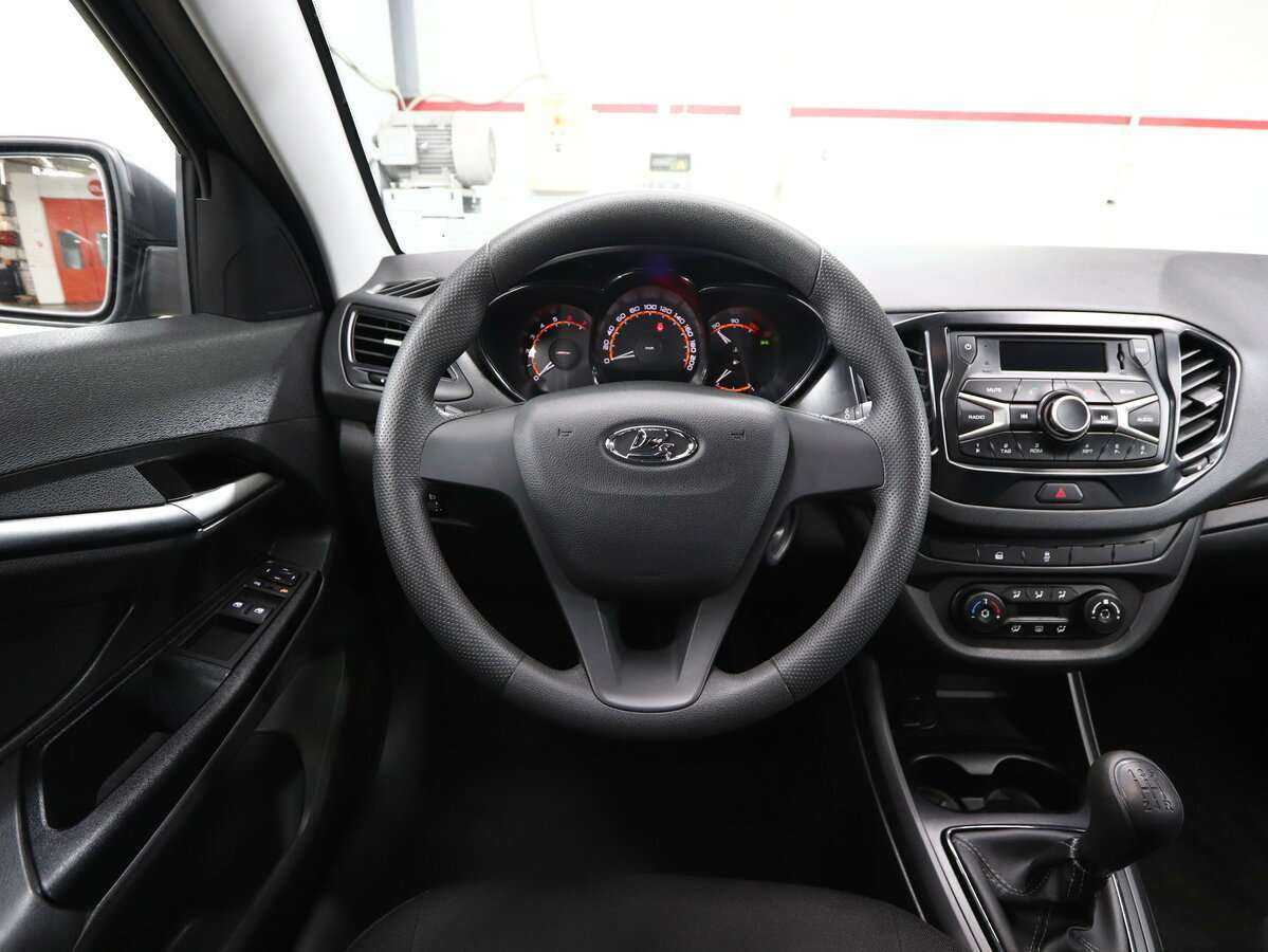 Б/У Лада (ВАЗ) Веста 2020 года. Фото: #11