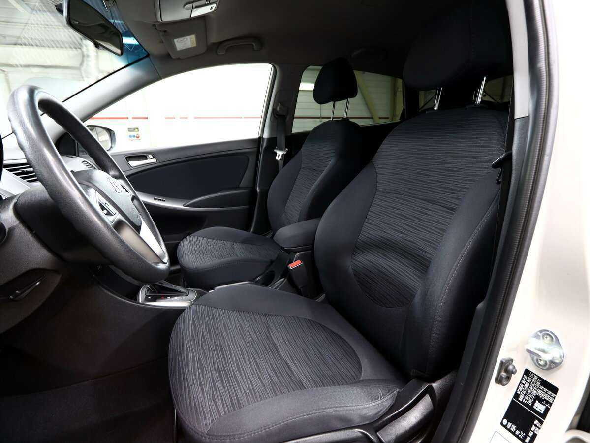 Б/У Хендай Солярис 2015 года. Фото: #8