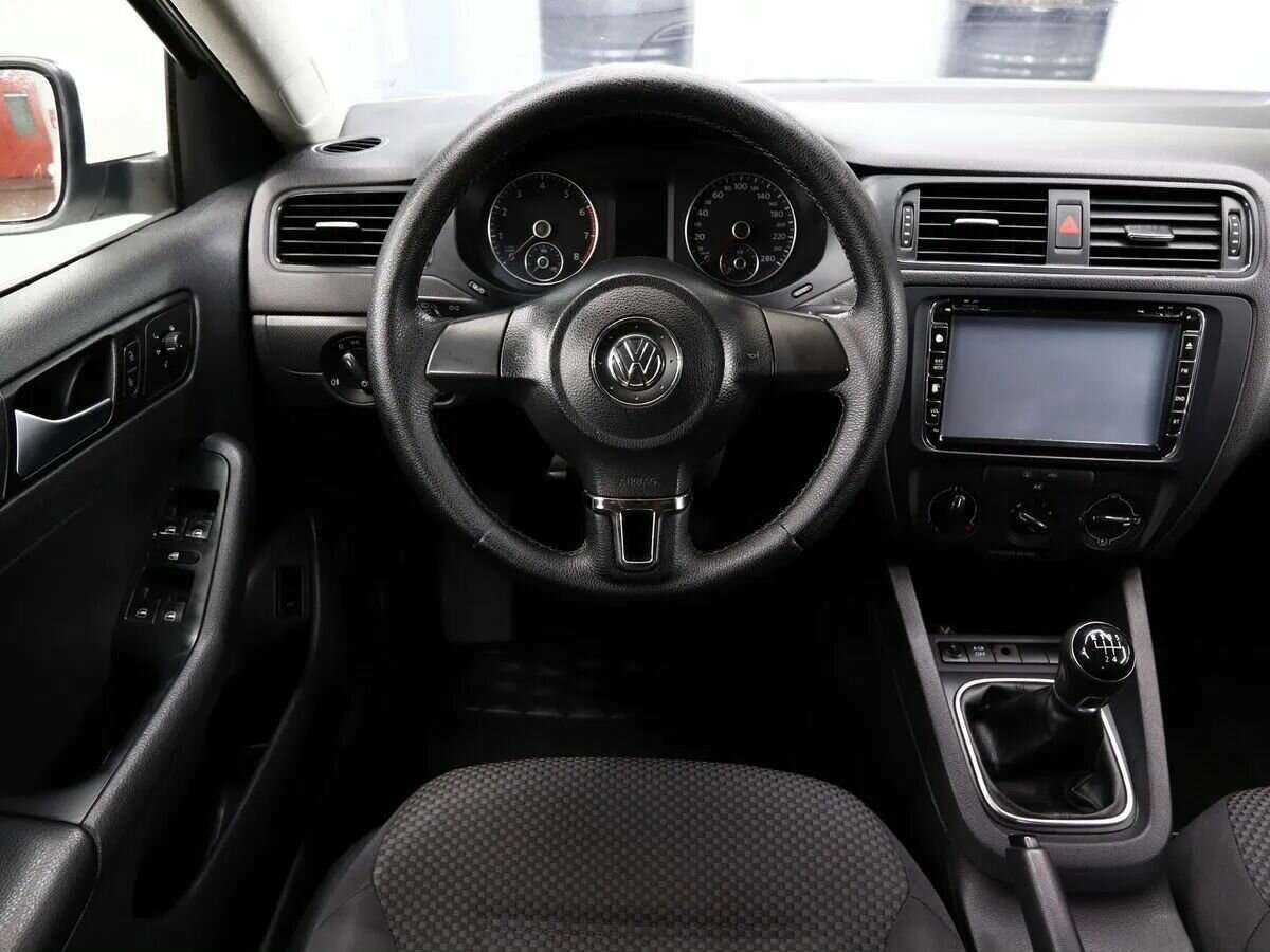 Volkswagen Jetta 2013 года с пробегом. Фото: #9