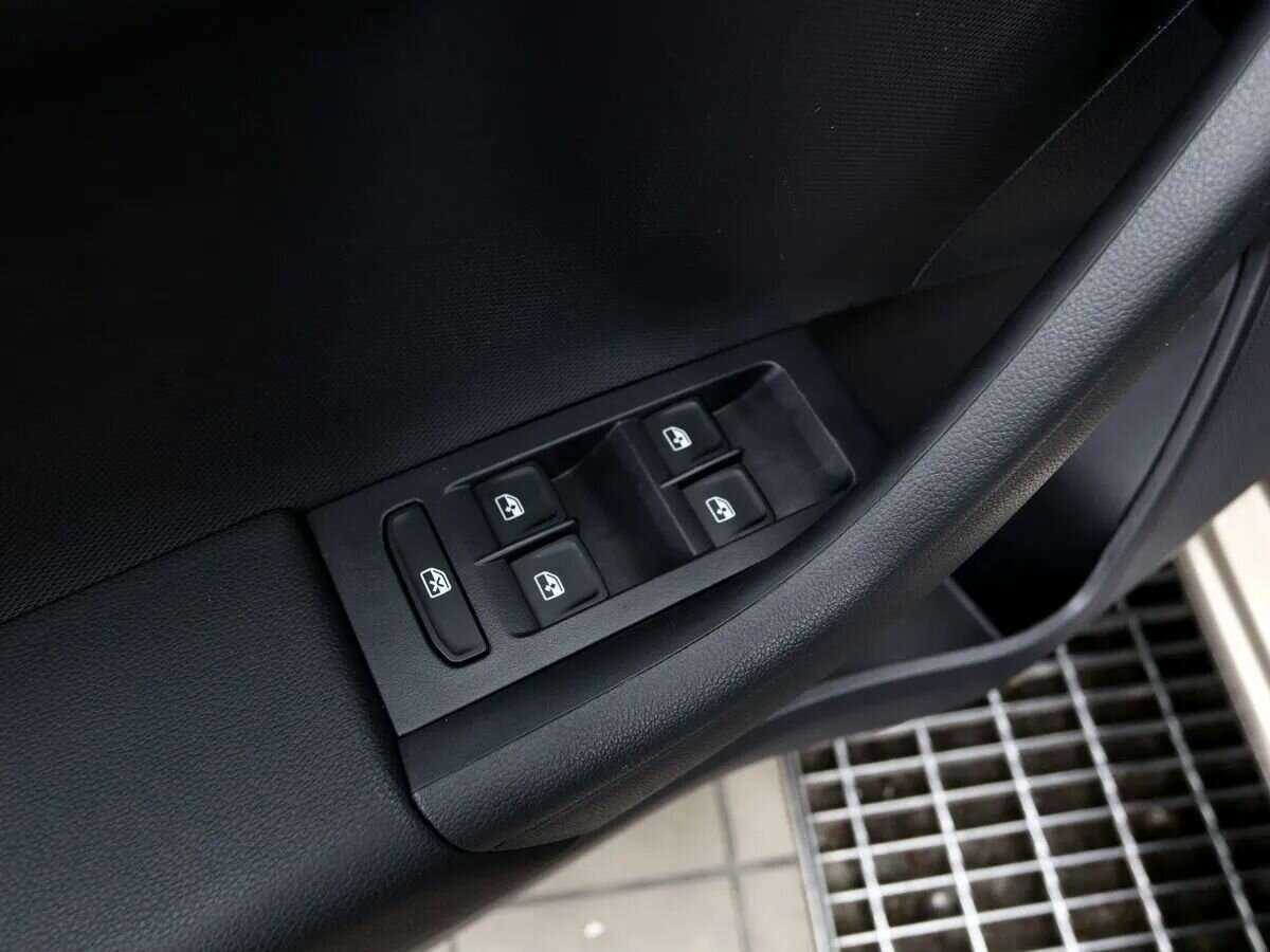 Б/У Шкода Рапид 2020 года. Фото: #17