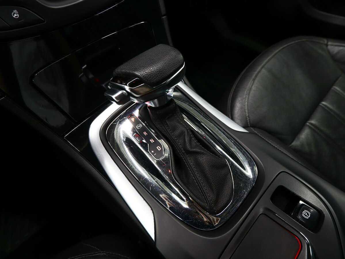 Б/У Опель Инсигния 2014 года. Фото: #16