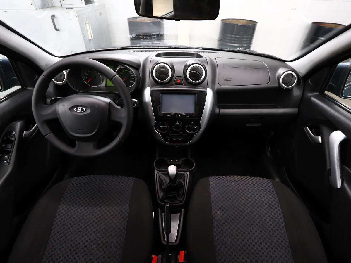 Б/У Лада (ВАЗ) Гранта 2015 года. Фото: #14