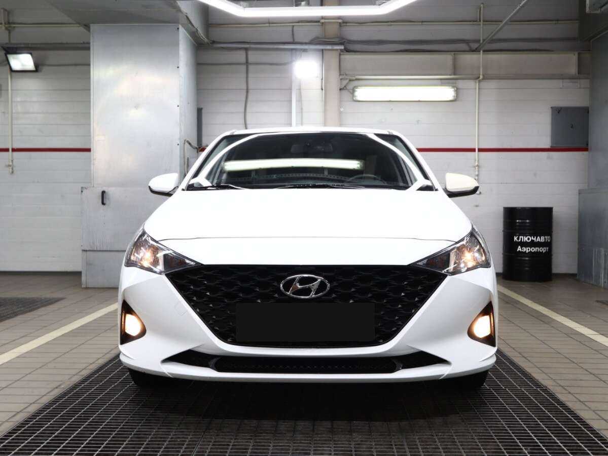 Б/У Хендай Солярис 2021 года. Фото: #2