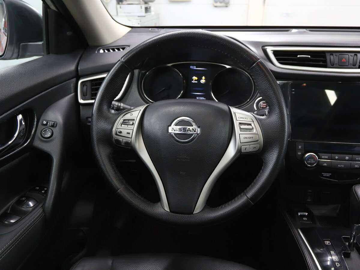 Б/У Ниссан Икс-Трейл 2015 года. Фото: #17