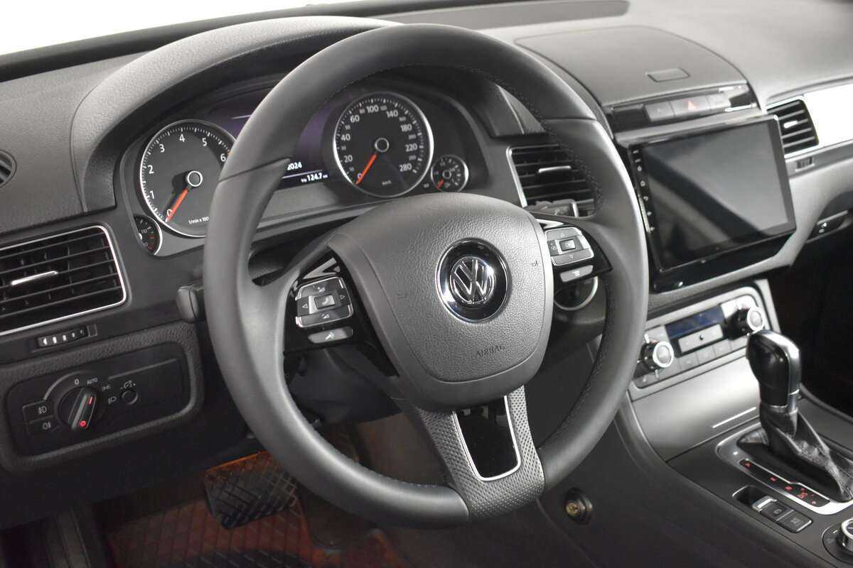Volkswagen Touareg 2013 года с пробегом. Фото: #11