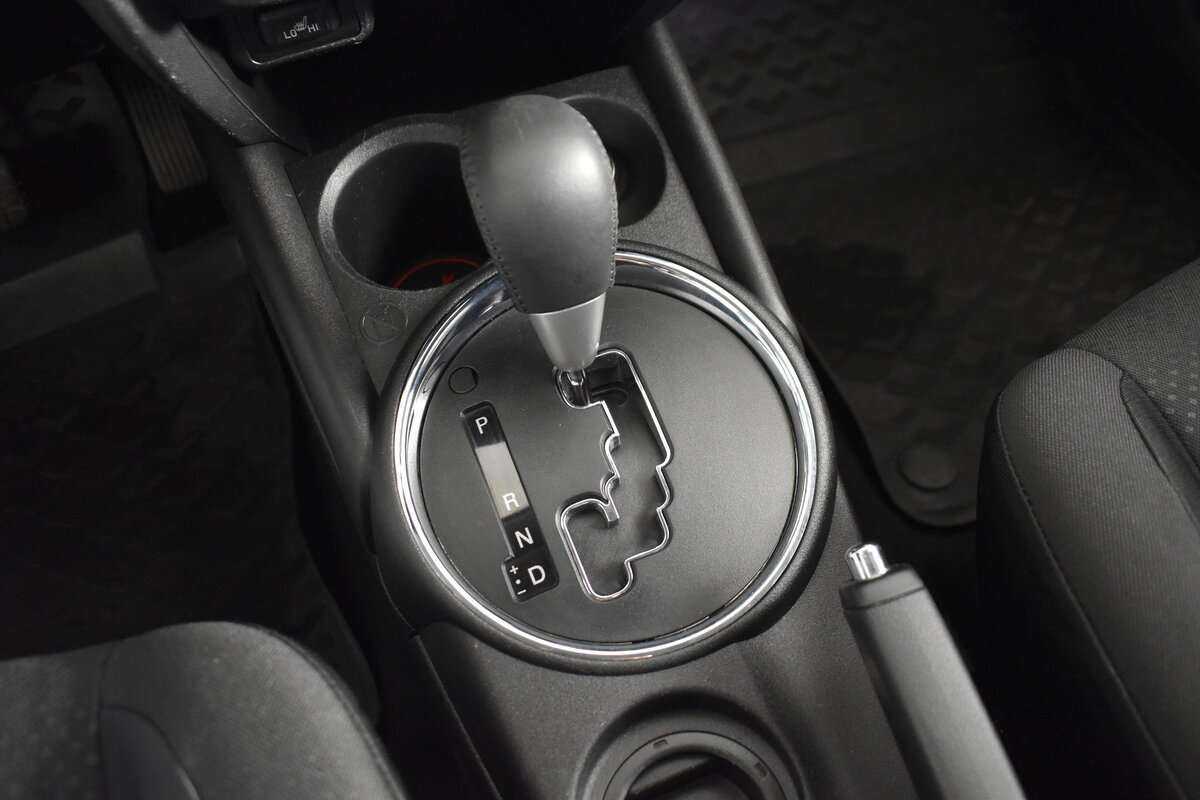 Б/У Митсубиши АС-Икс 2014 года. Фото: #17