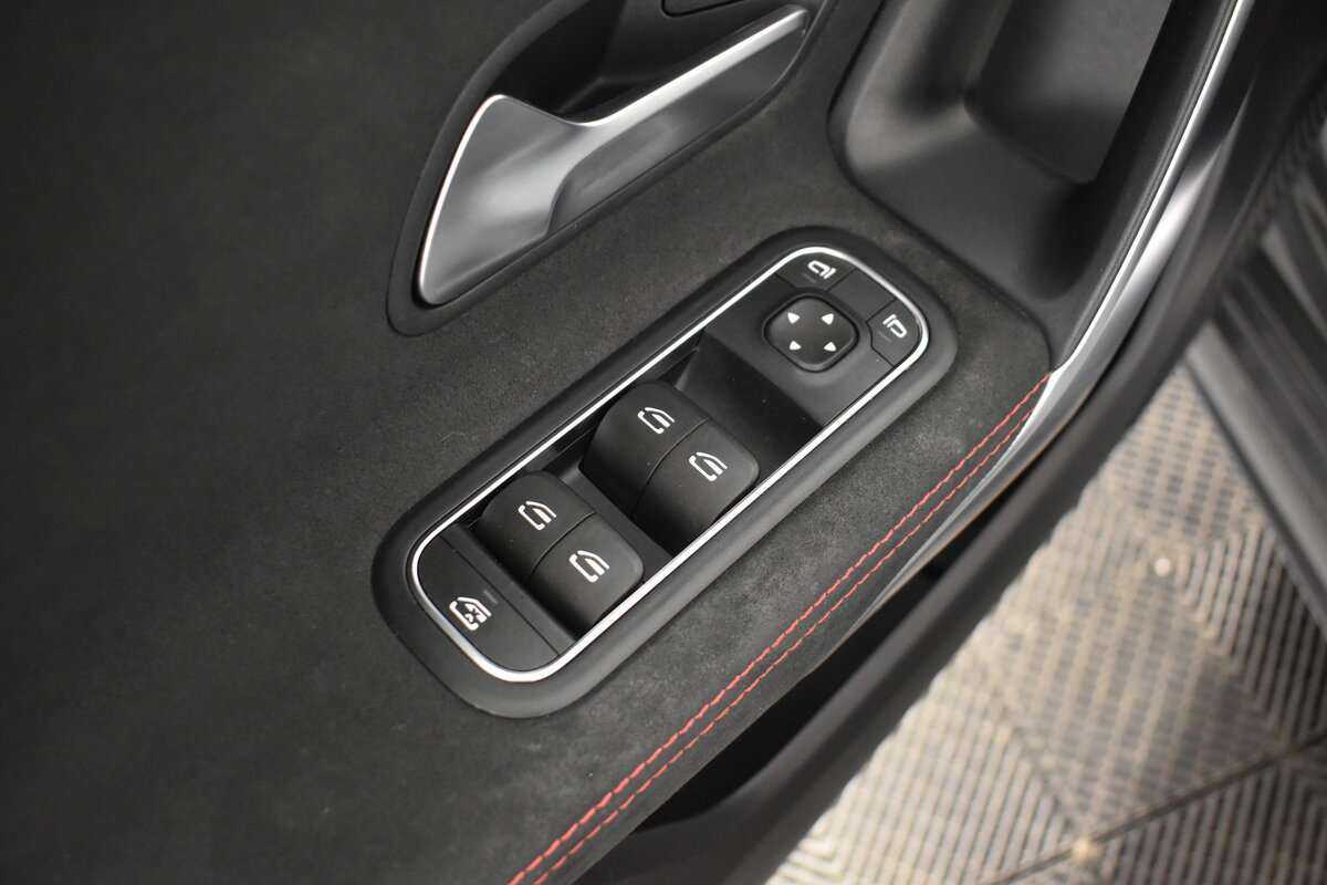 Mercedes-Benz A-Класс 2018 года с пробегом. Фото: #7