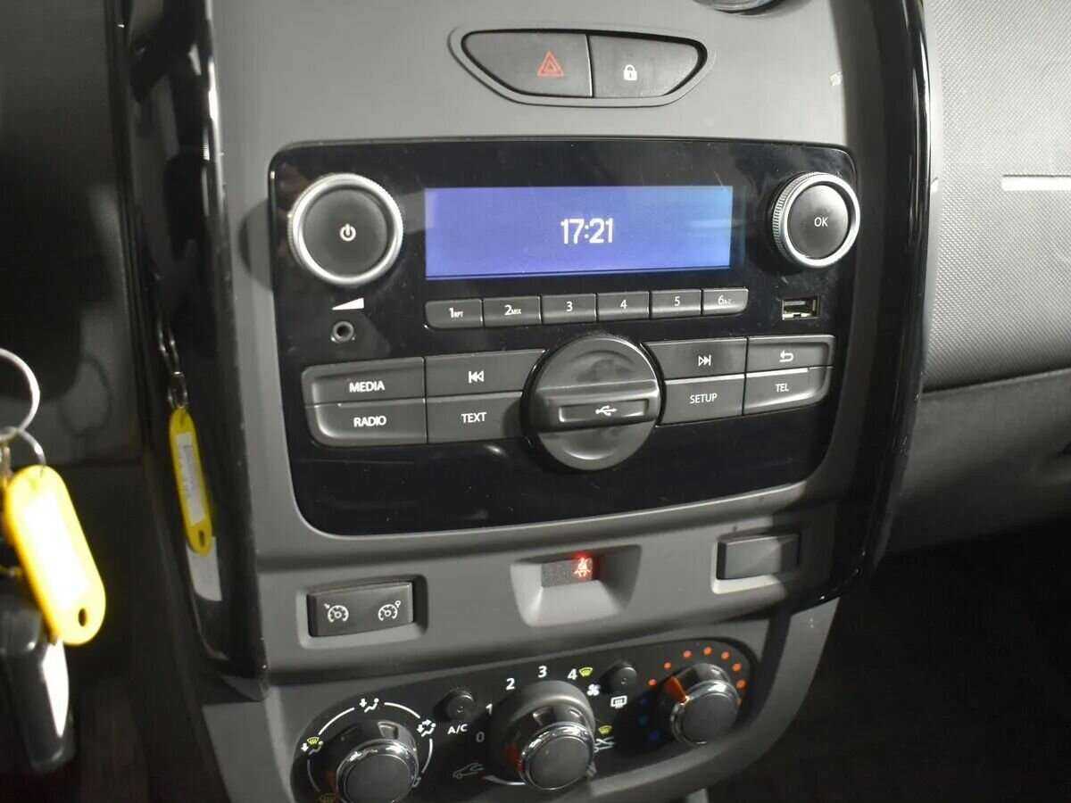 Б/У Рено Дастер 2019 года. Фото: #17