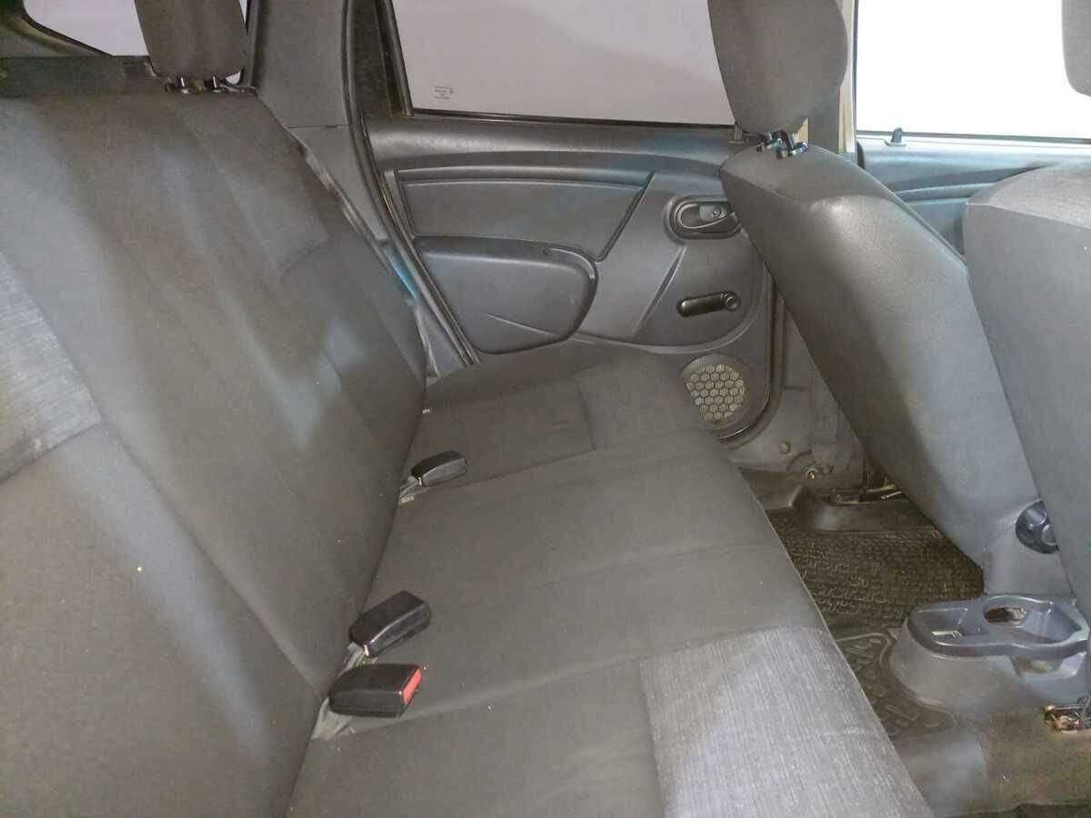 Б/У Рено Дастер 2014 года. Фото: #10