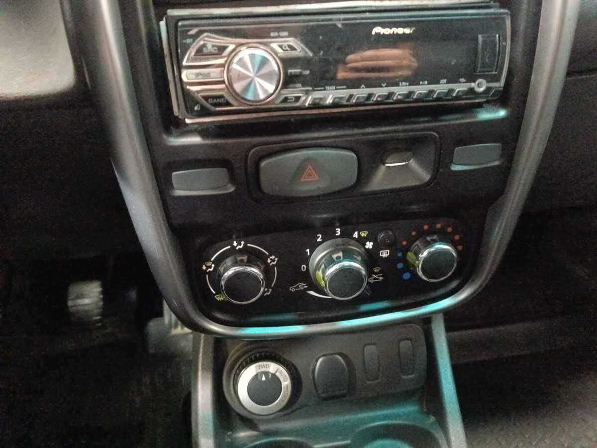 Б/У Рено Дастер 2014 года. Фото: #12