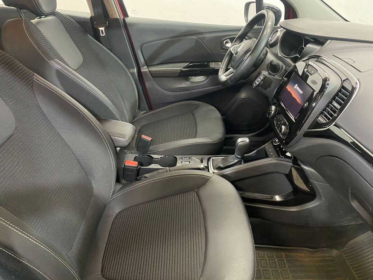 Б/У Рено Каптюр 2020 года. Фото: #9