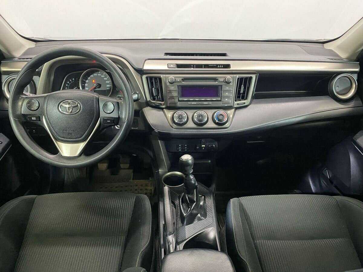 Toyota RAV4 2014 года с пробегом. Фото: #8