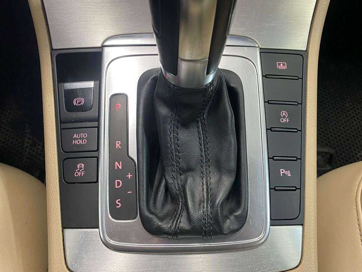 Б/У Фольксваген Пассат 2012 года. Фото: #15