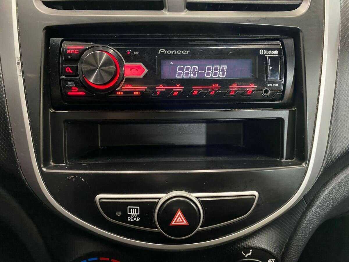 Б/У Хендай Солярис 2013 года. Фото: #12