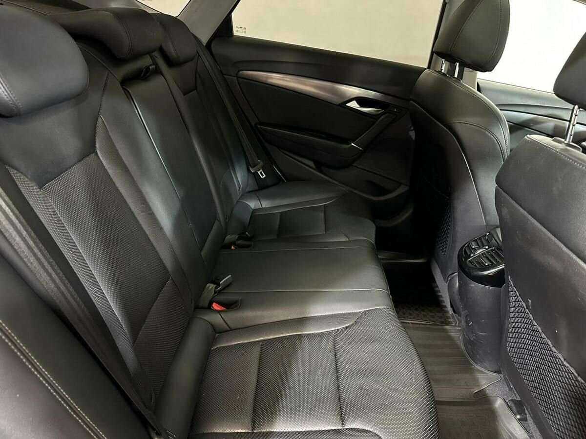 Б/У Хендай ай40 2015 года. Фото: #10