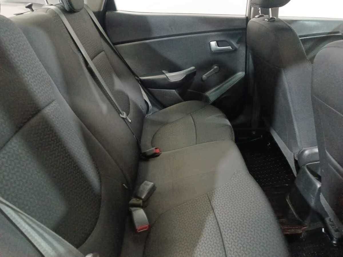 Б/У Киа Рио 2017 года. Фото: #9