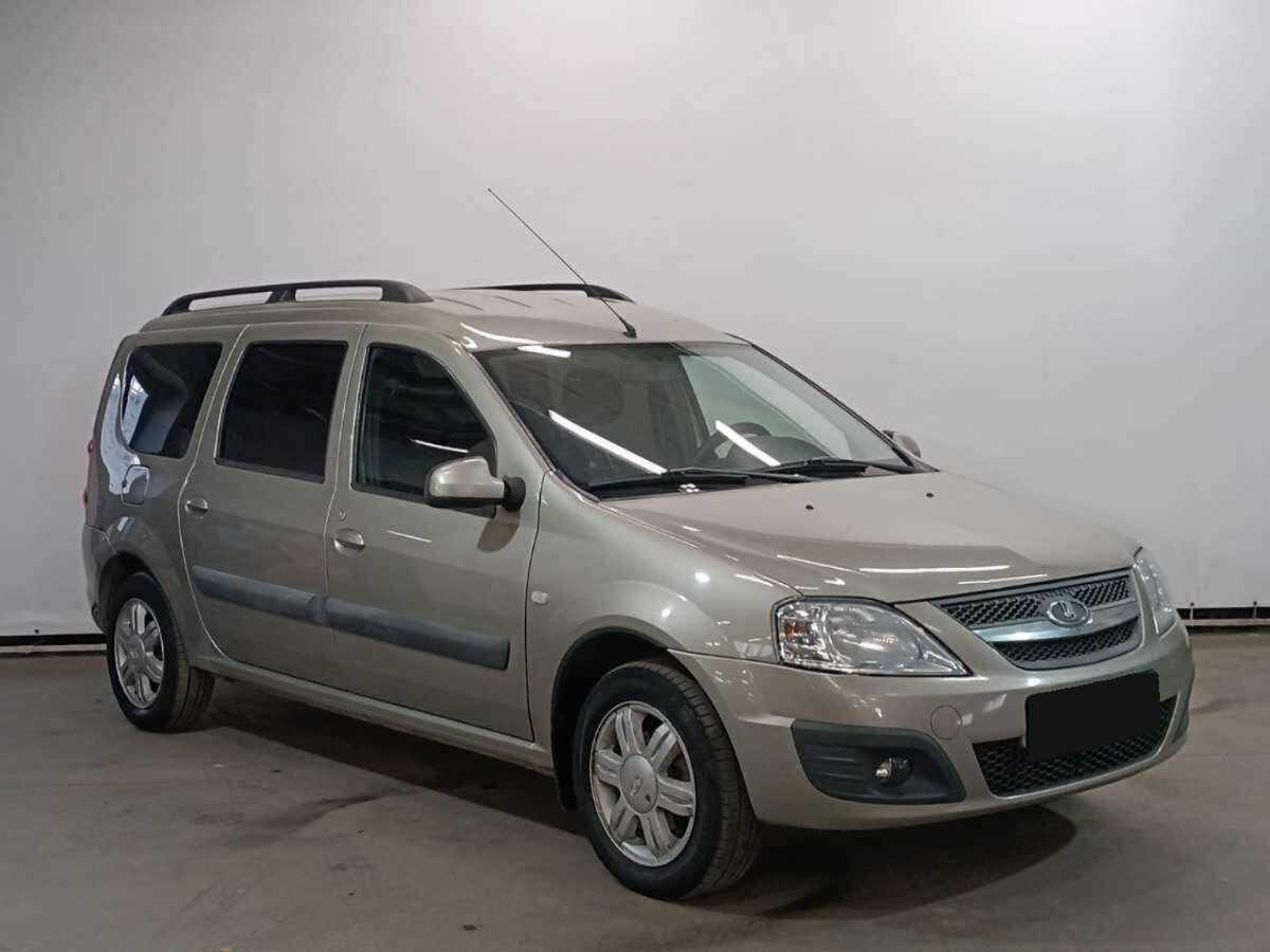 Б/У Лада (ВАЗ) Ларгус 2018 года. Фото: #2