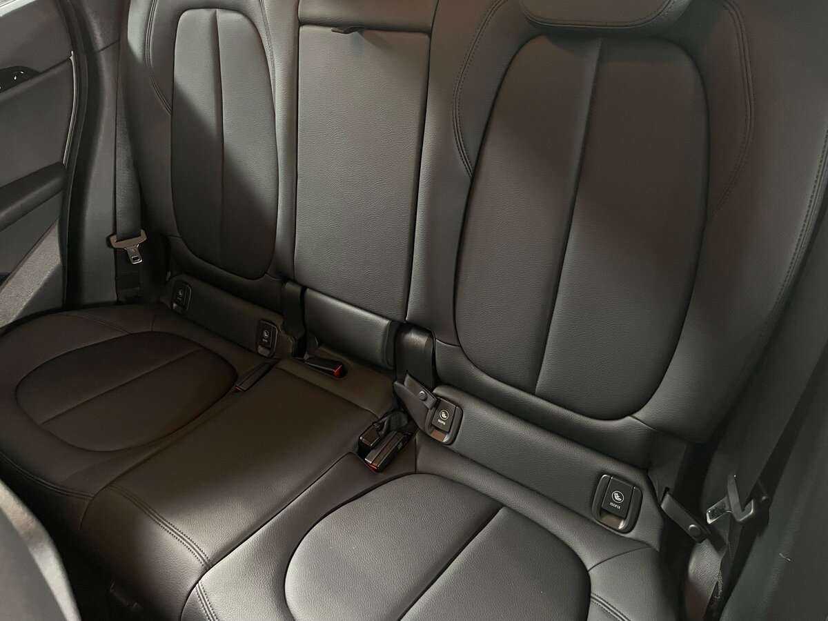 BMW X1 2021 года с пробегом. Фото: #18