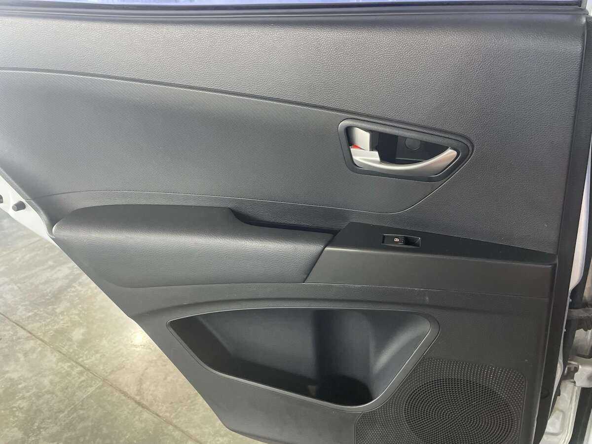 Б/У Сан-Ён Актион 2013 года. Фото: #18