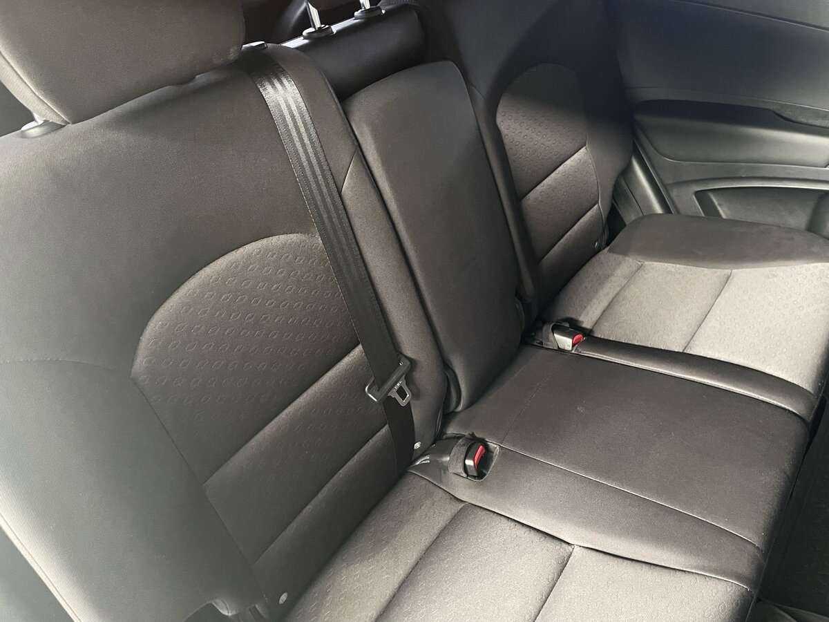 Б/У Сан-Ён Актион 2012 года. Фото: #17