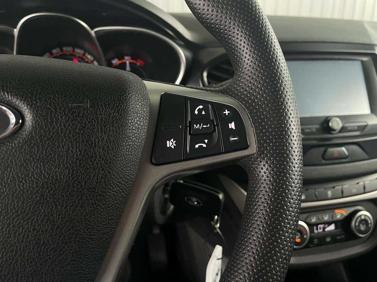 Б/У Лада (ВАЗ) Веста 2018 года. Фото: #11