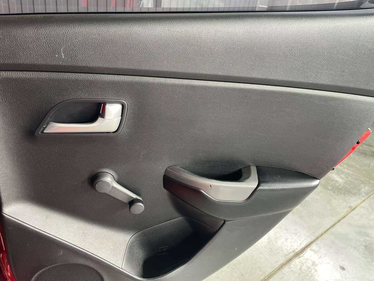 Б/У Киа Рио 2015 года. Фото: #23