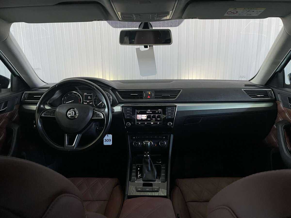 Б/У Шкода Суперб 2015 года. Фото: #8