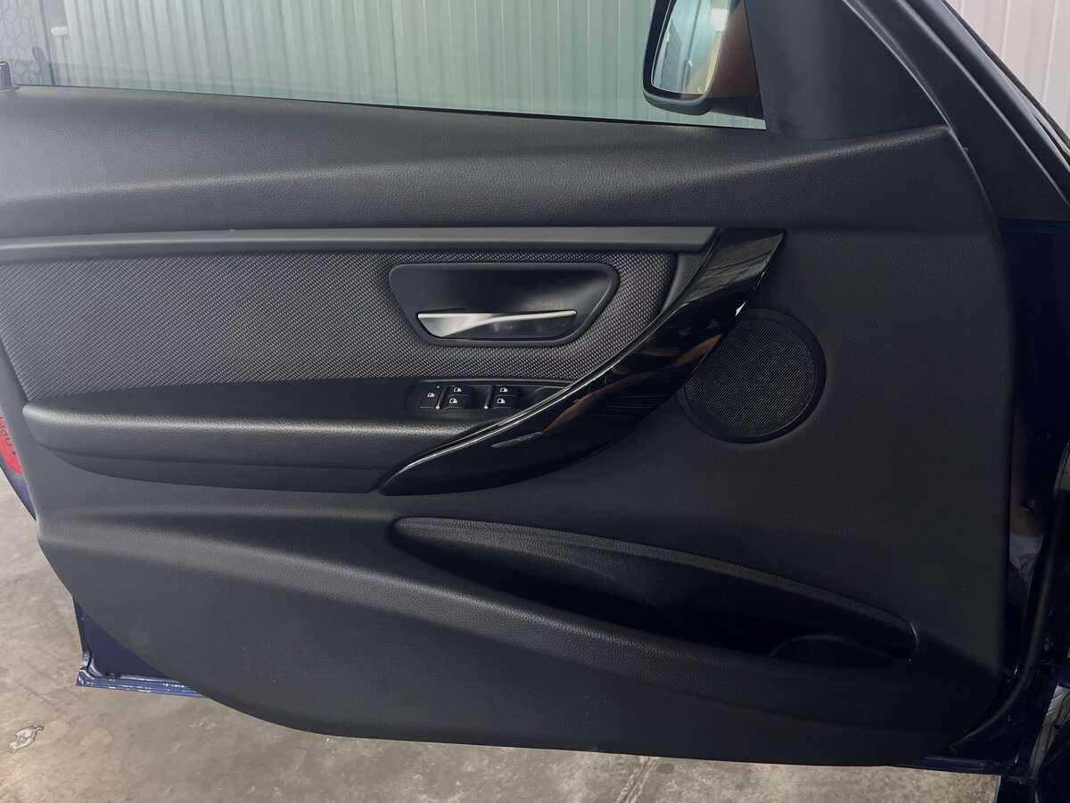 BMW 3 серии 2018 года с пробегом. Фото: #20