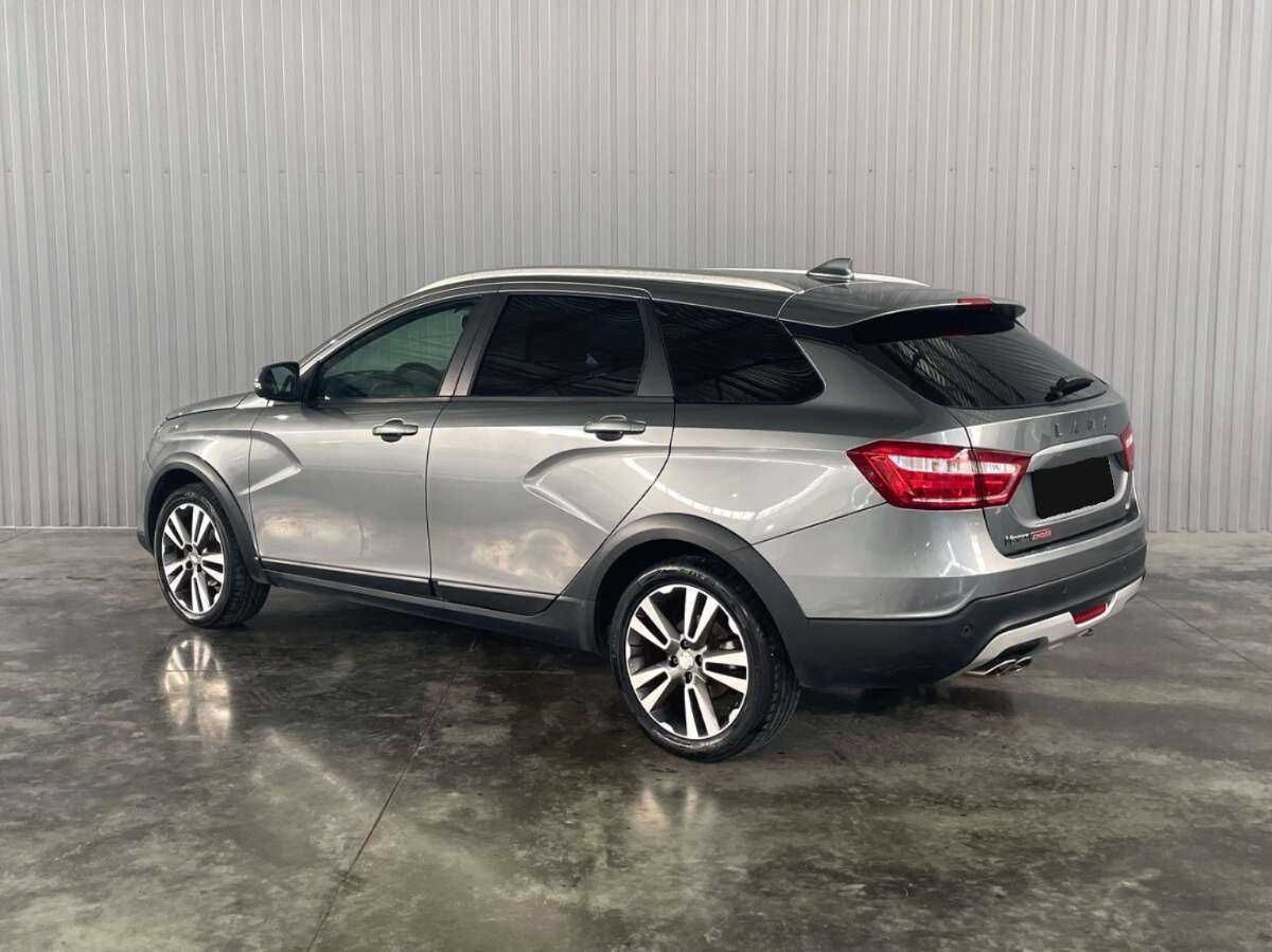 Б/У Лада (ВАЗ) Веста 2018 года. Фото: #6