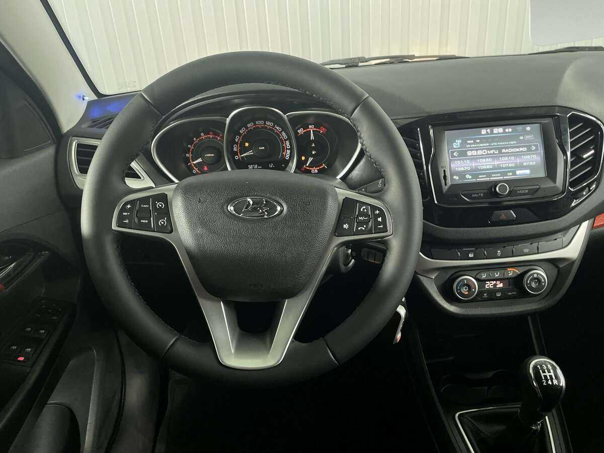 Б/У Лада (ВАЗ) Веста 2018 года. Фото: #9