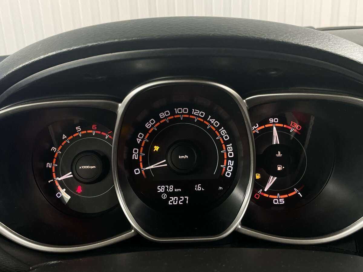 Б/У Лада (ВАЗ) Веста 2018 года. Фото: #12