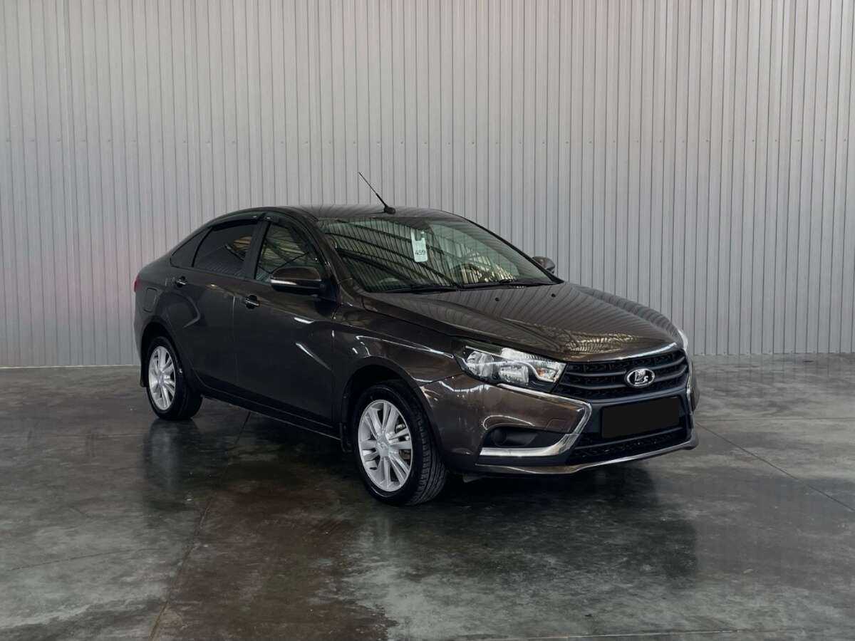 Б/У Лада (ВАЗ) Веста 2018 года. Фото: #2