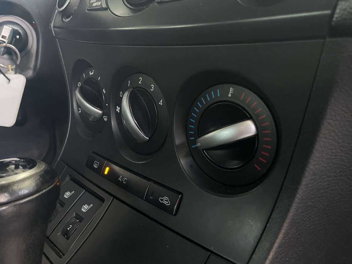 Б/У Мазда 3 2012 года. Фото: #12