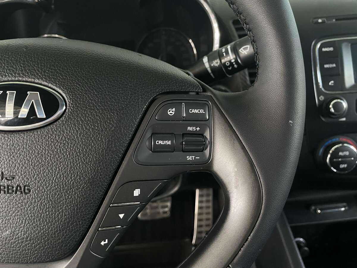 Б/У Киа Церато 2014 года. Фото: #12