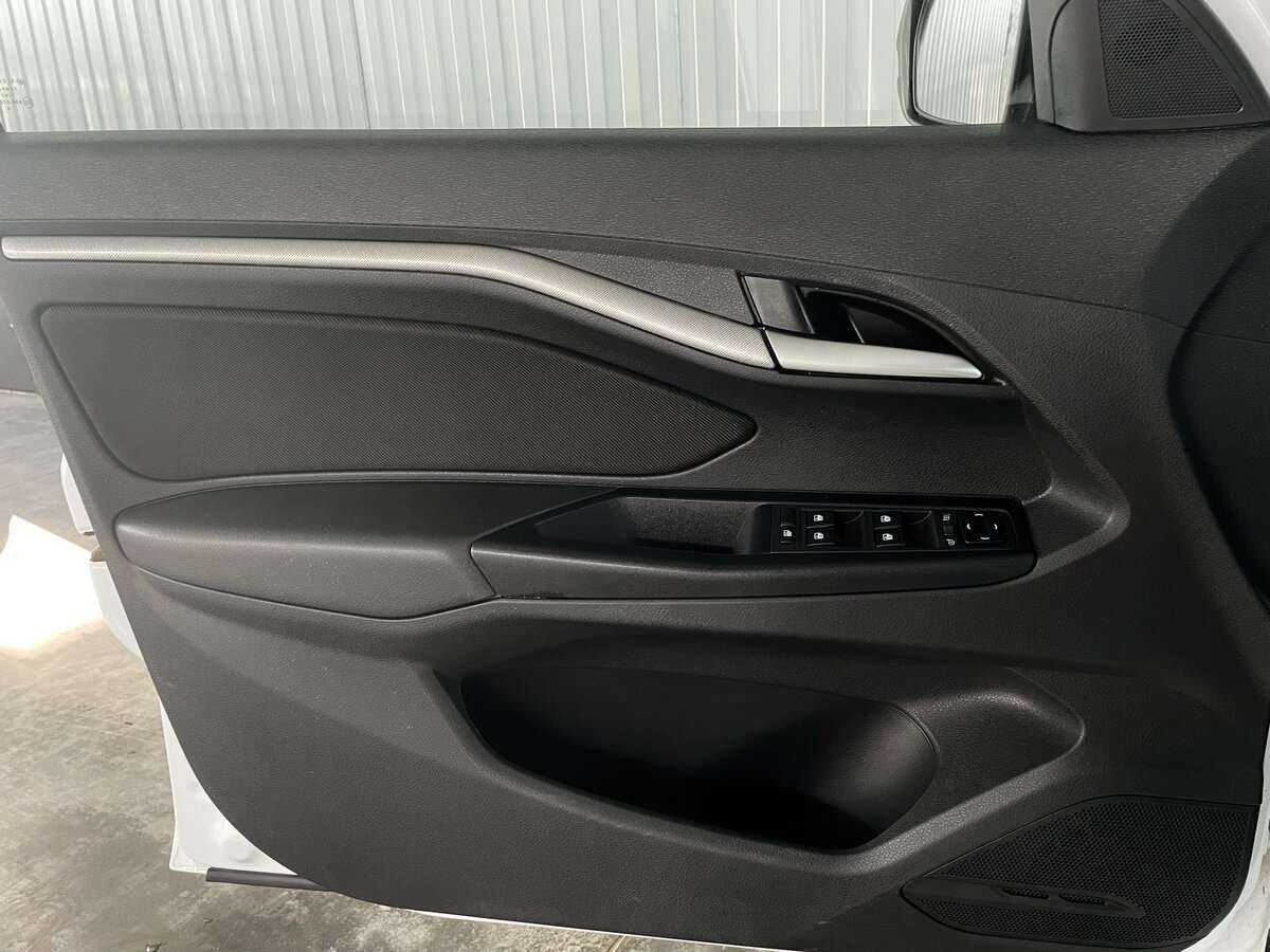 Lada (ВАЗ) Vesta 2017 года с пробегом. Фото: #16