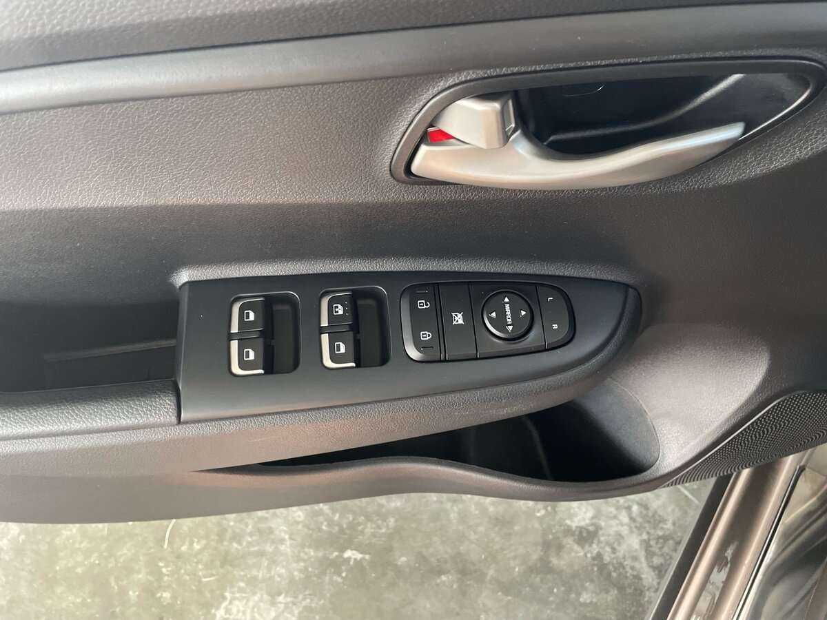 Б/У Киа Рио 2022 года. Фото: #19