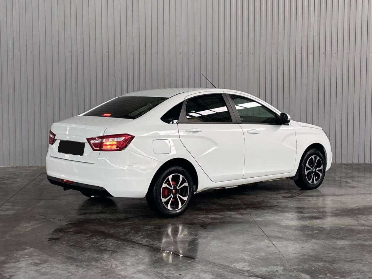 Б/У Лада (ВАЗ) Веста 2019 года. Фото: #4