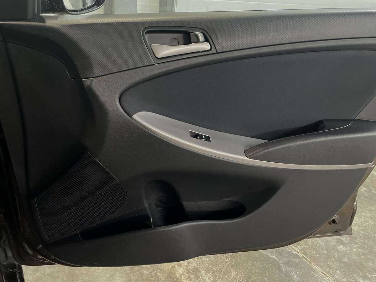 Б/У Хендай Солярис 2015 года. Фото: #17