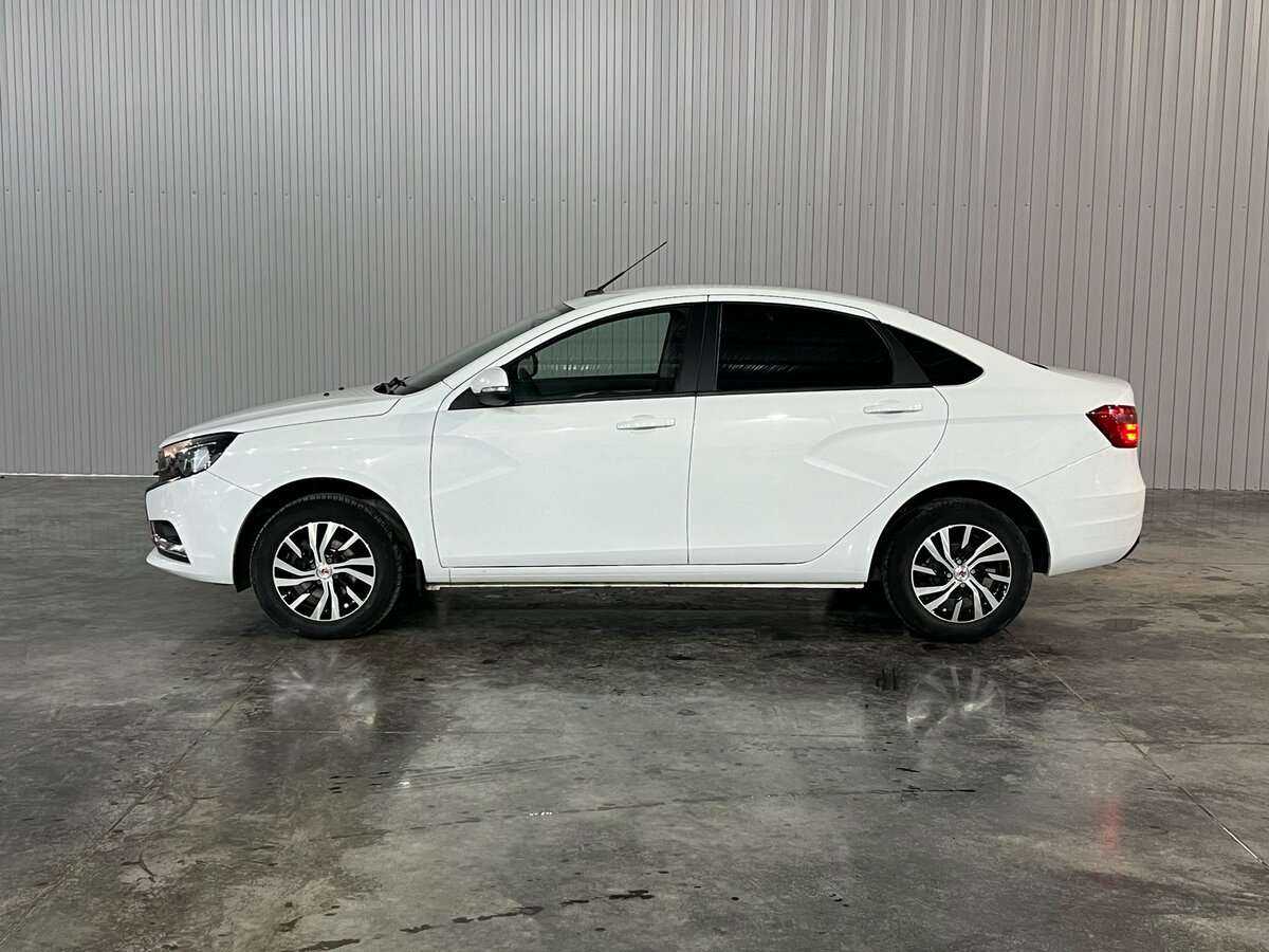 Б/У Лада (ВАЗ) Веста 2020 года. Фото: #3