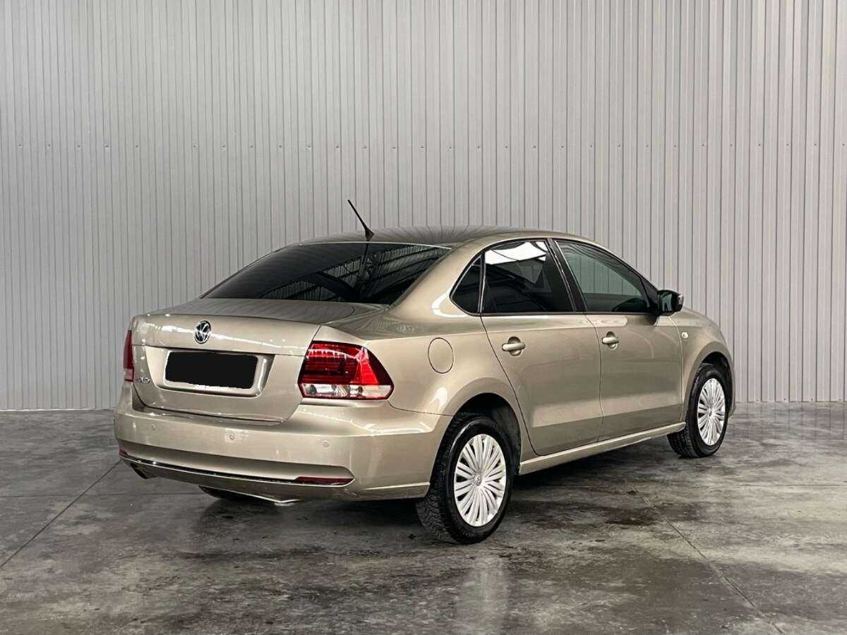 Б/У Фольксваген Поло 2016 года. Фото: #4