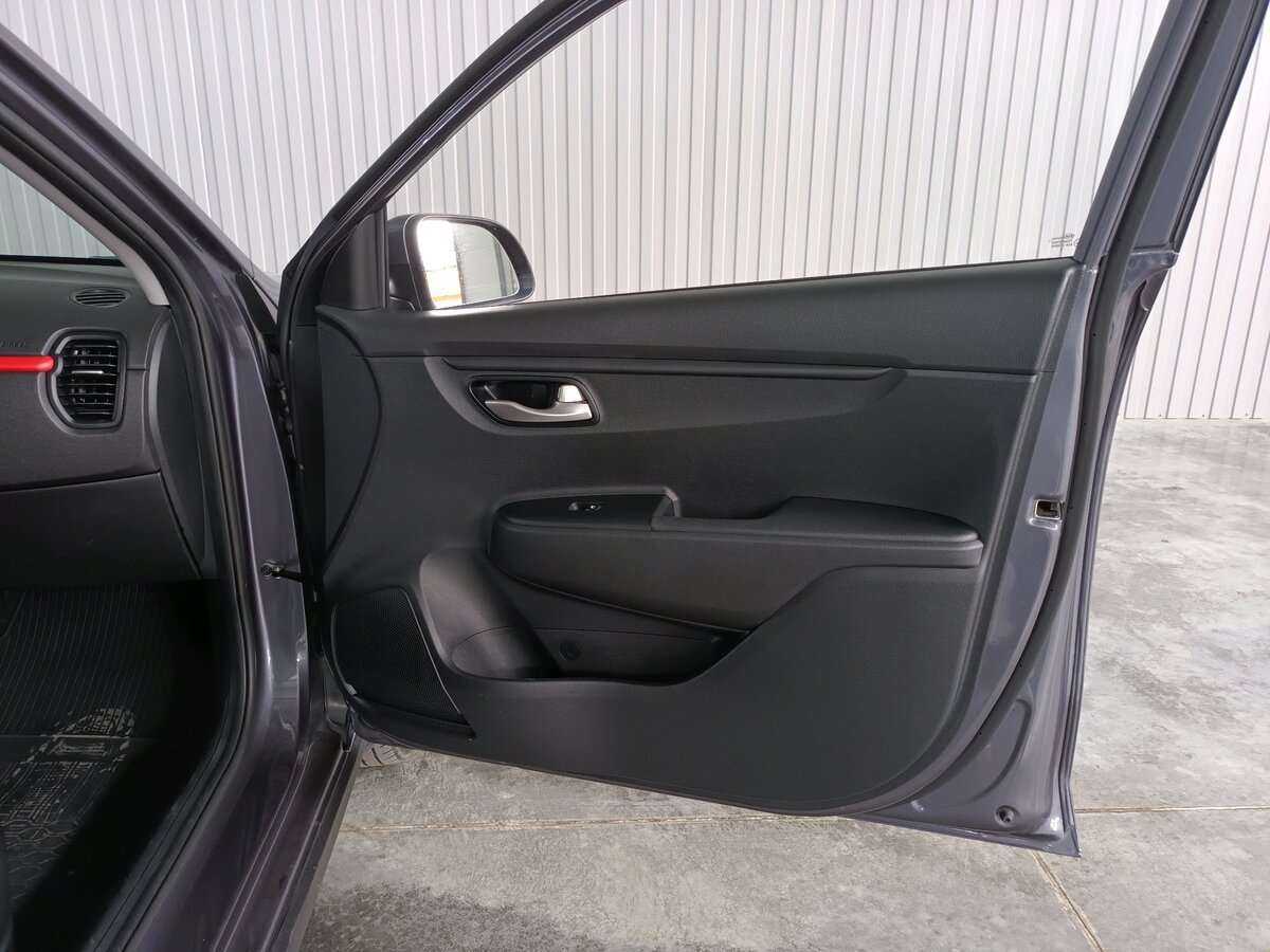 Б/У Киа Рио 2021 года. Фото: #16